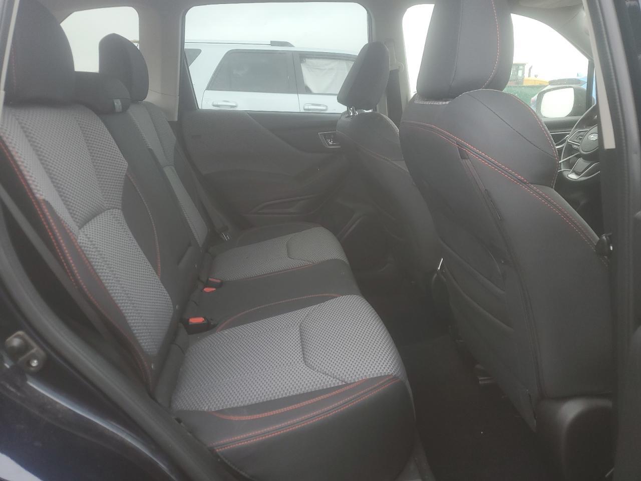 2021 SUBARU FORESTER