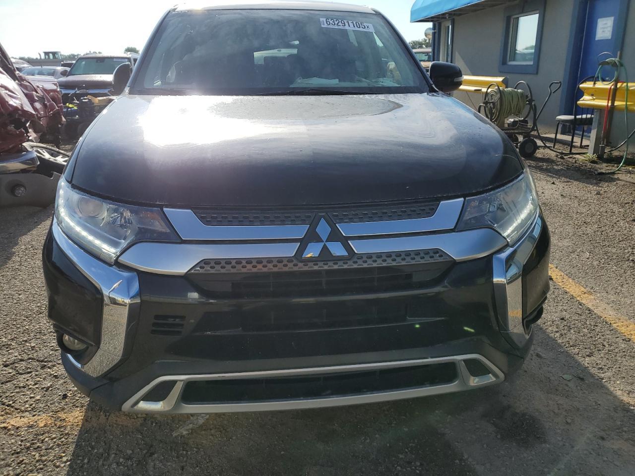 2019 MITSUBISHI outlander