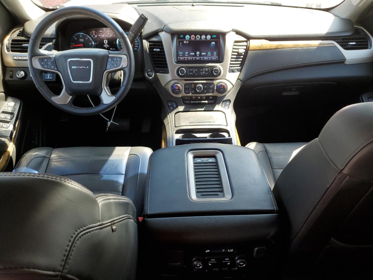 2017 GMC Yukon