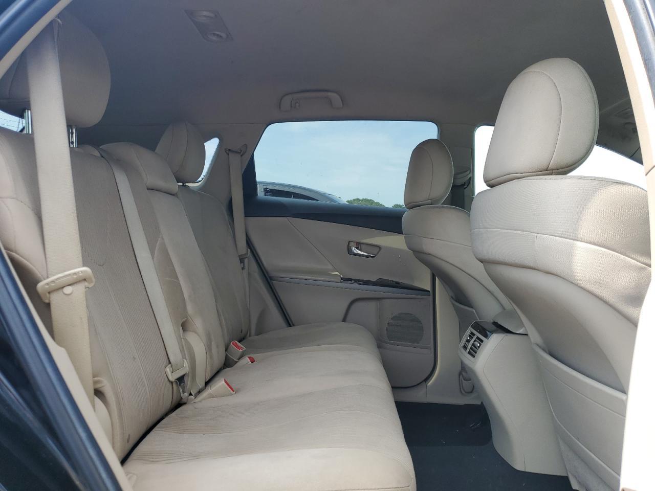 2011 TOYOTA VENZA