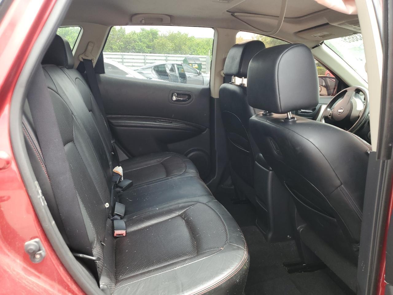 2011 NISSAN ROGUE