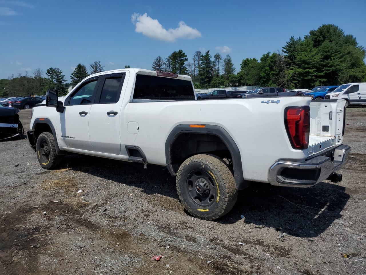2023 GMC Sierra