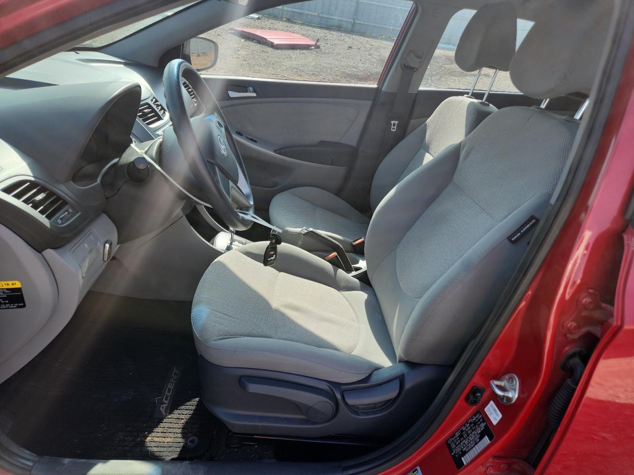 2014 HYUNDAI ACCENT