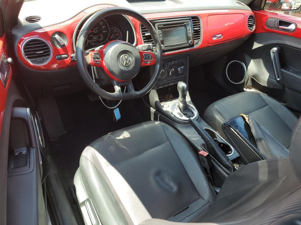2012 VOLKSWAGEN Beetle