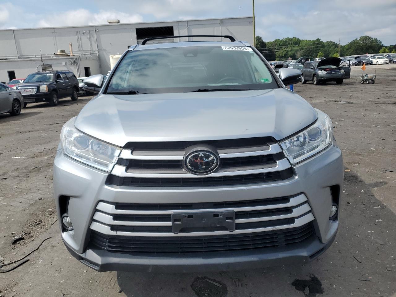2019 TOYOTA HIGHLANDER