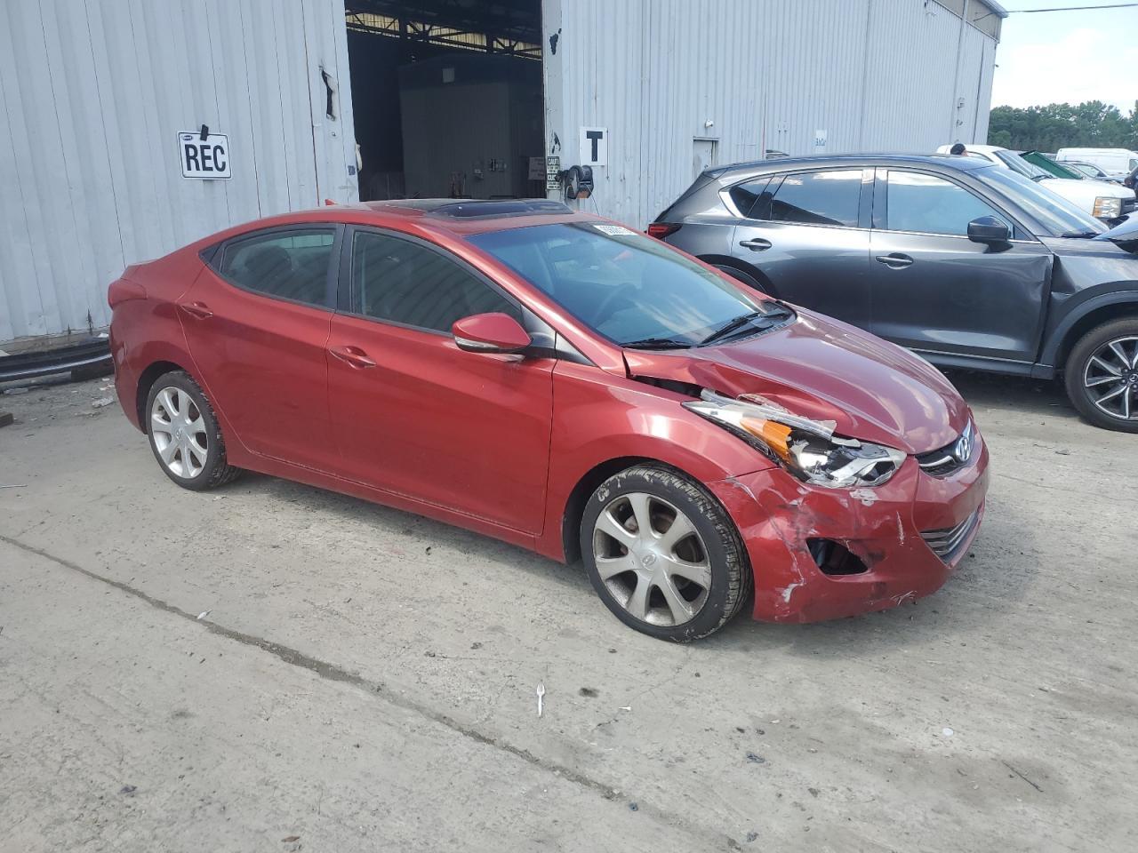 2012 HYUNDAI ELANTRA