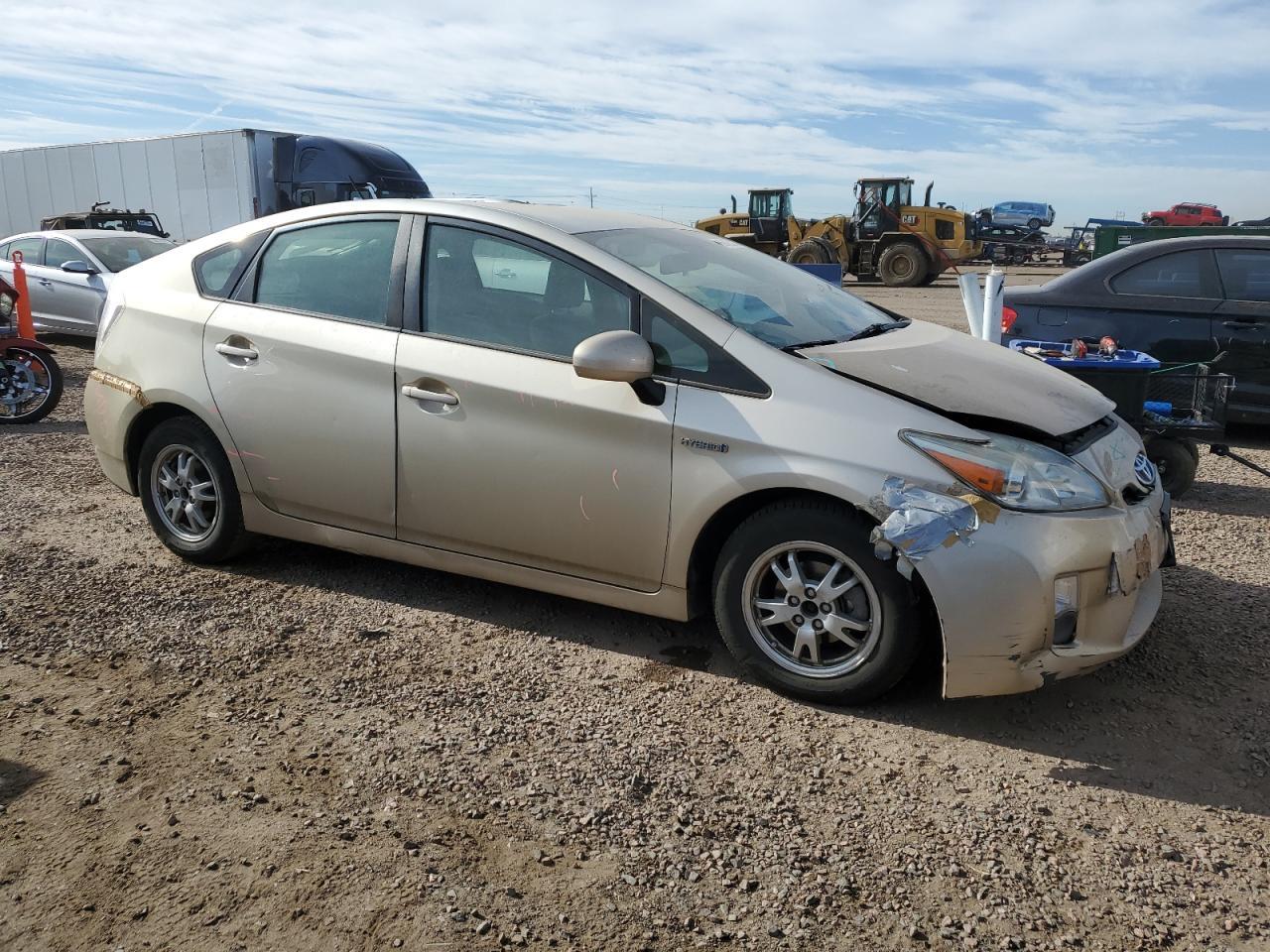 2011 TOYOTA PRIUS