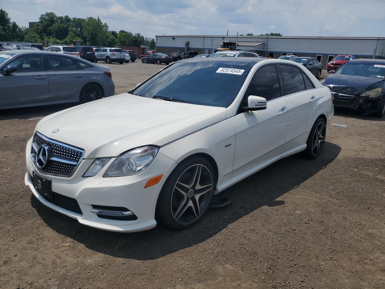 2012 MERCEDES-BENZ E-Class