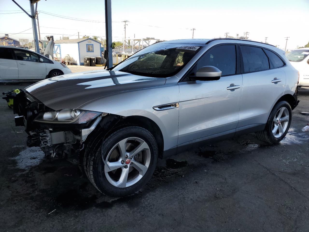 2017 JAGUAR F-Pace