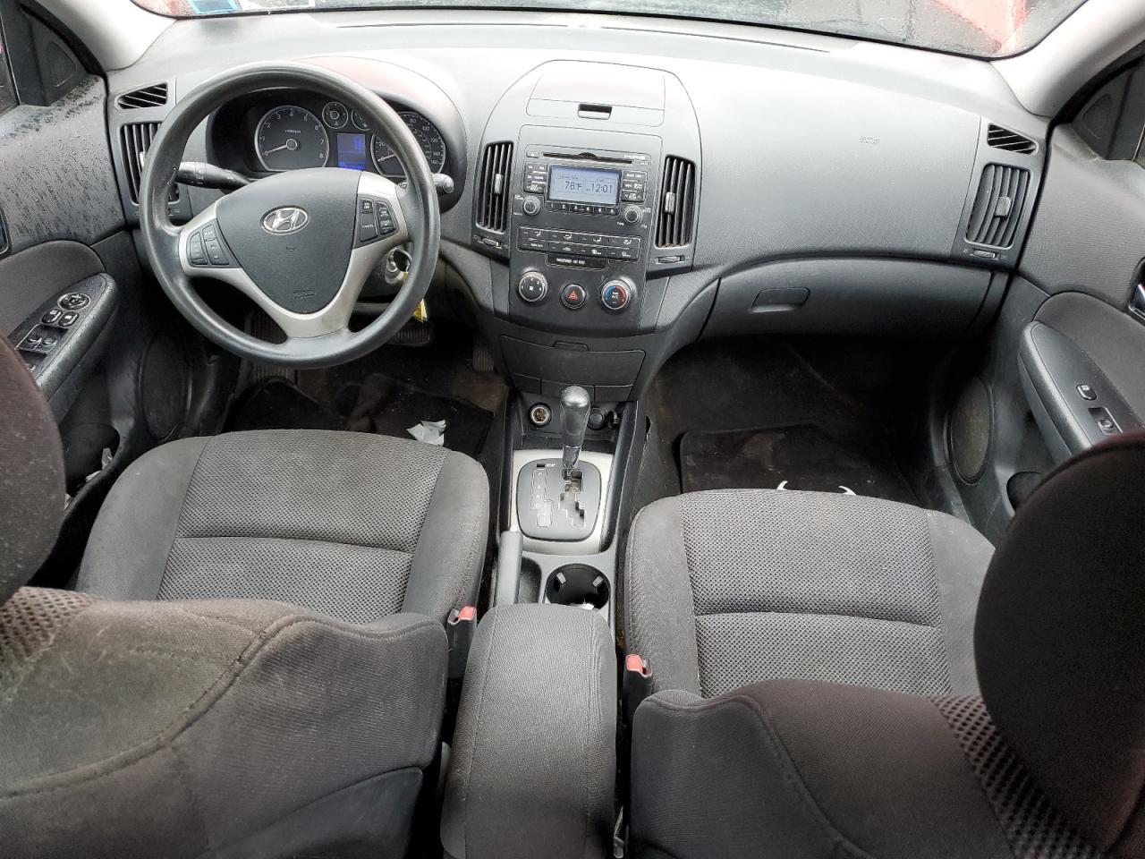 2011 HYUNDAI ELANTRA