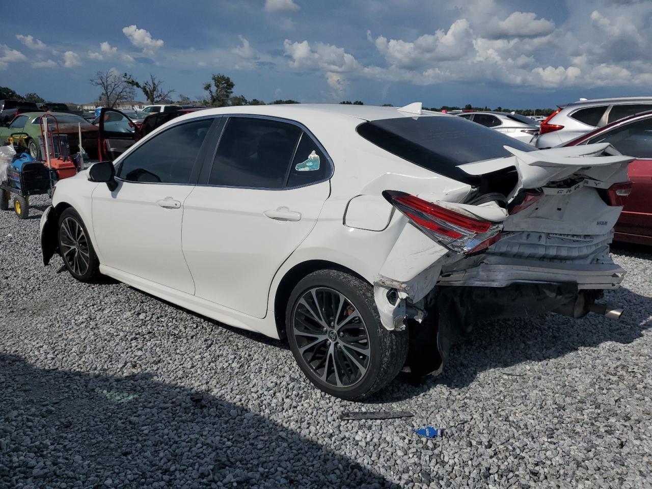 2020 TOYOTA CAMRY