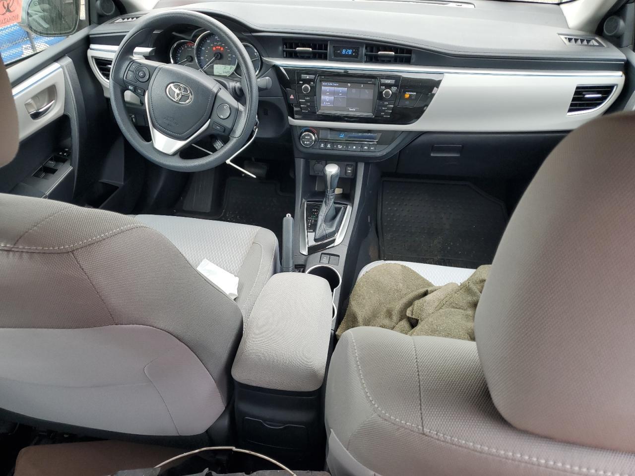 2015 TOYOTA COROLLA