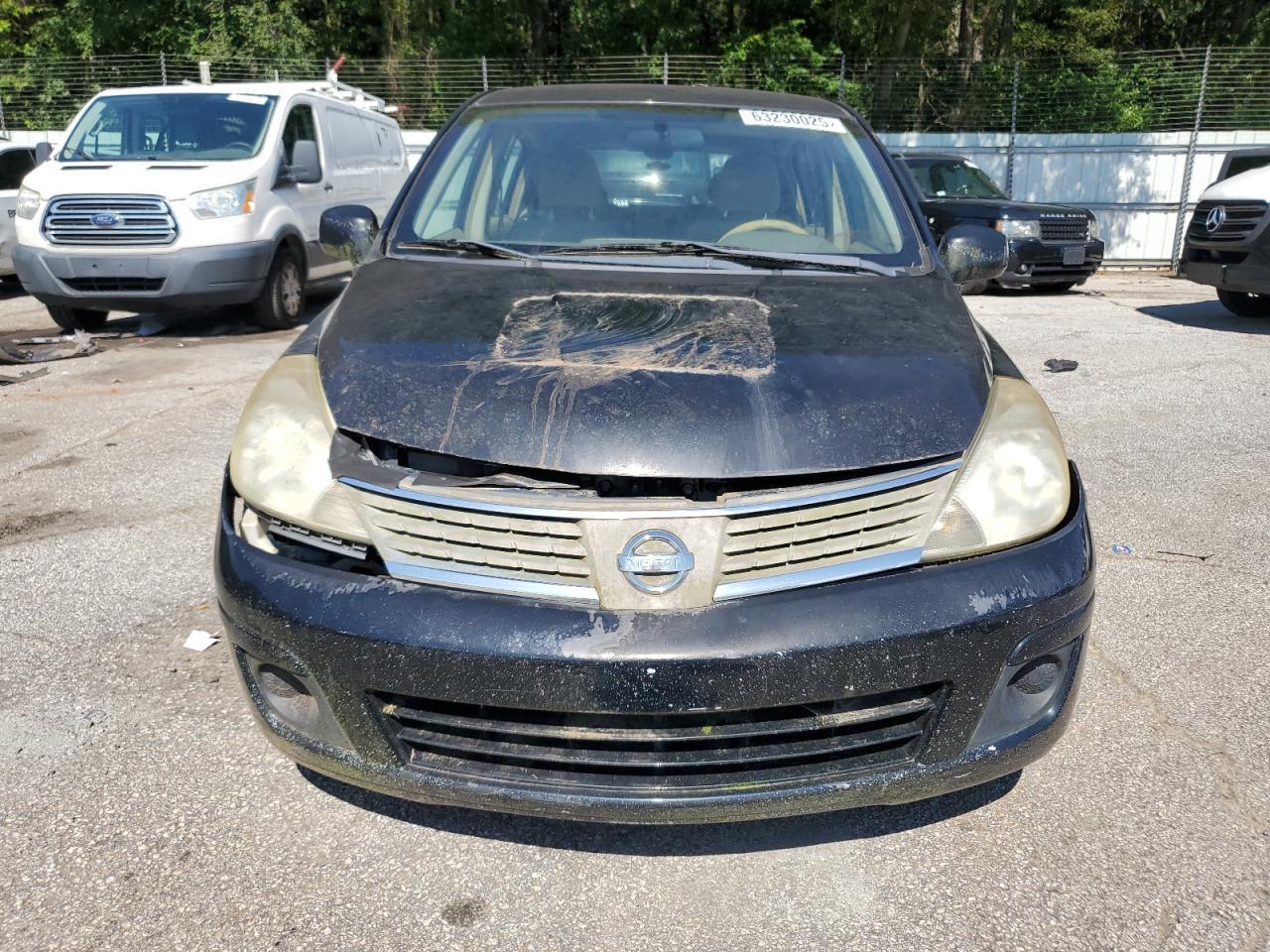 2009 NISSAN VERSA