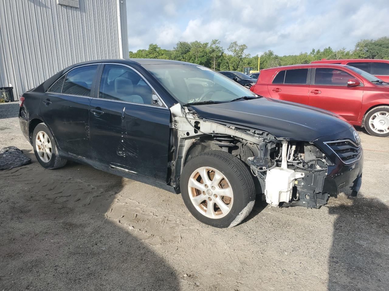 2010 TOYOTA CAMRY