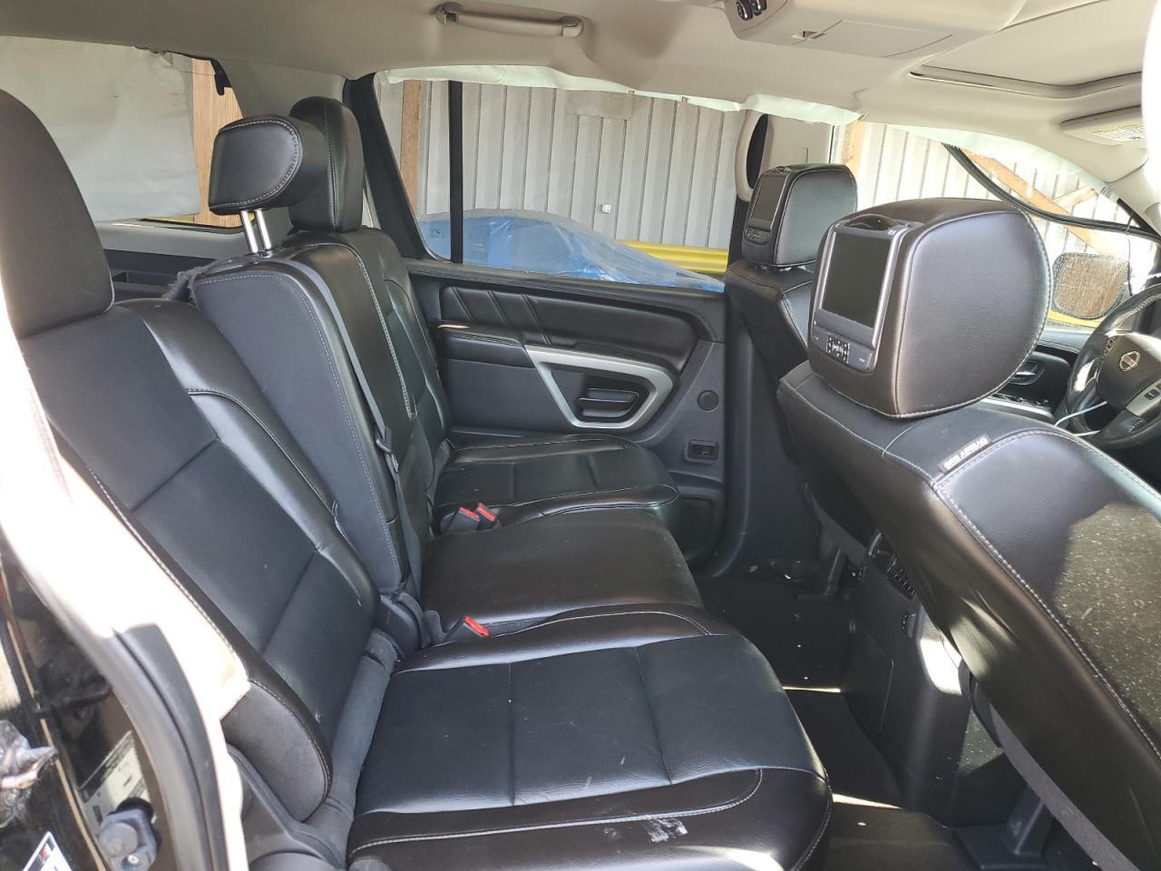 2015 NISSAN Armada