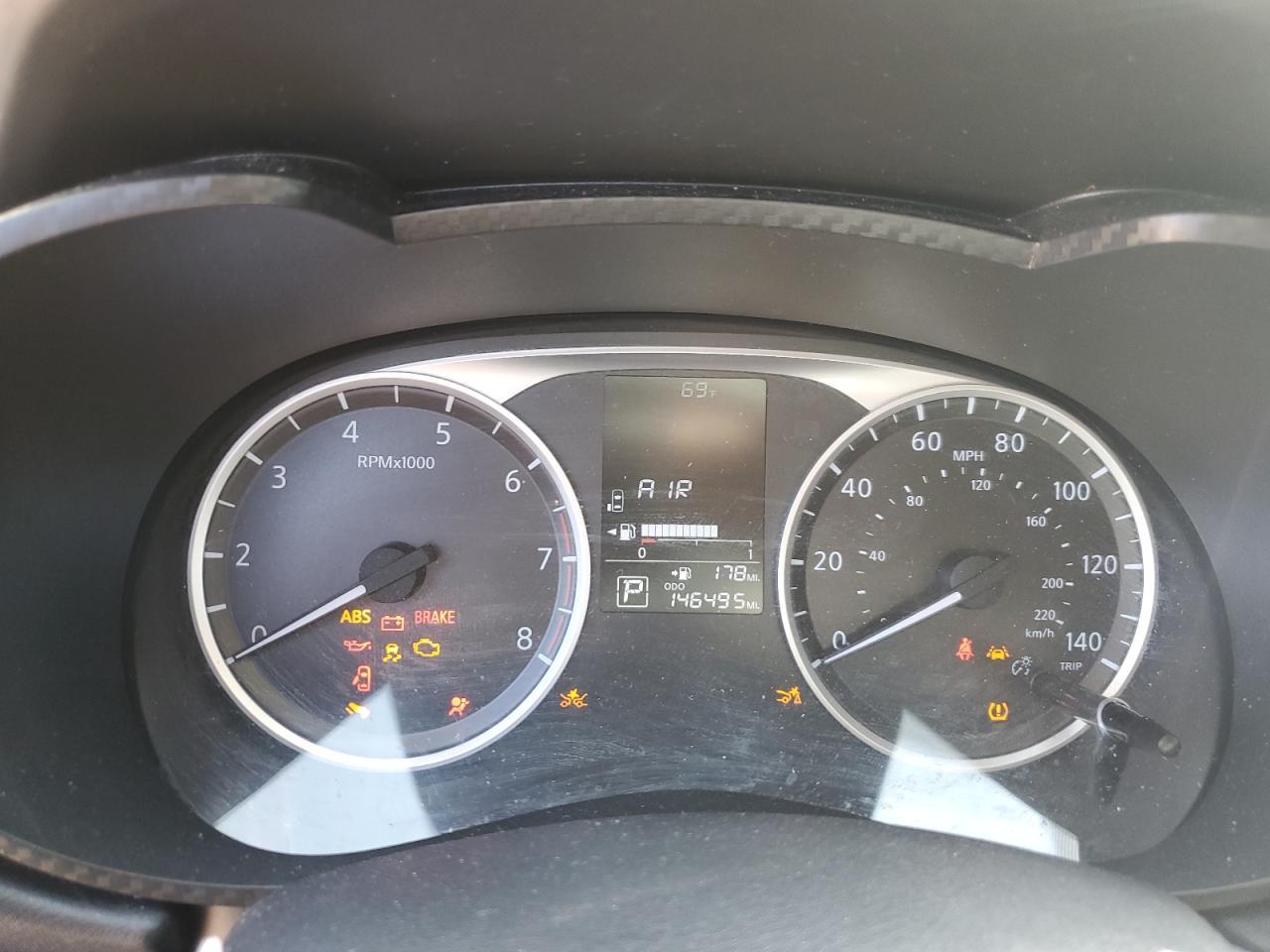 2020 NISSAN VERSA