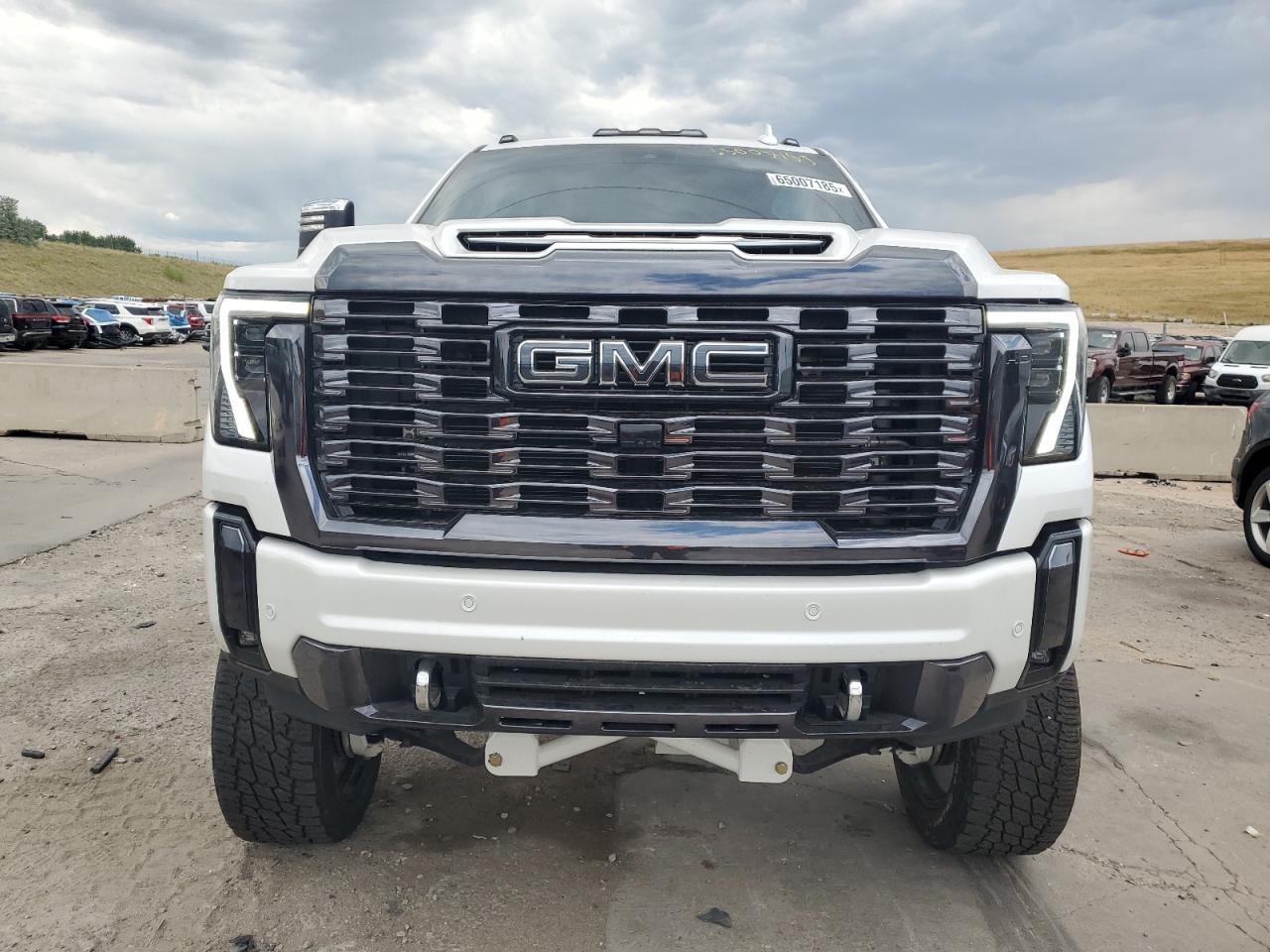 2024 GMC Sierra