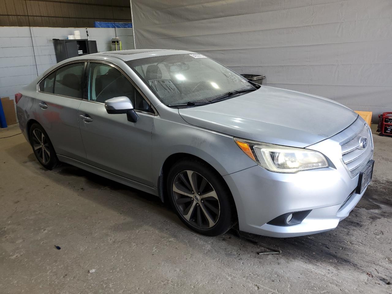 2015 SUBARU Legacy