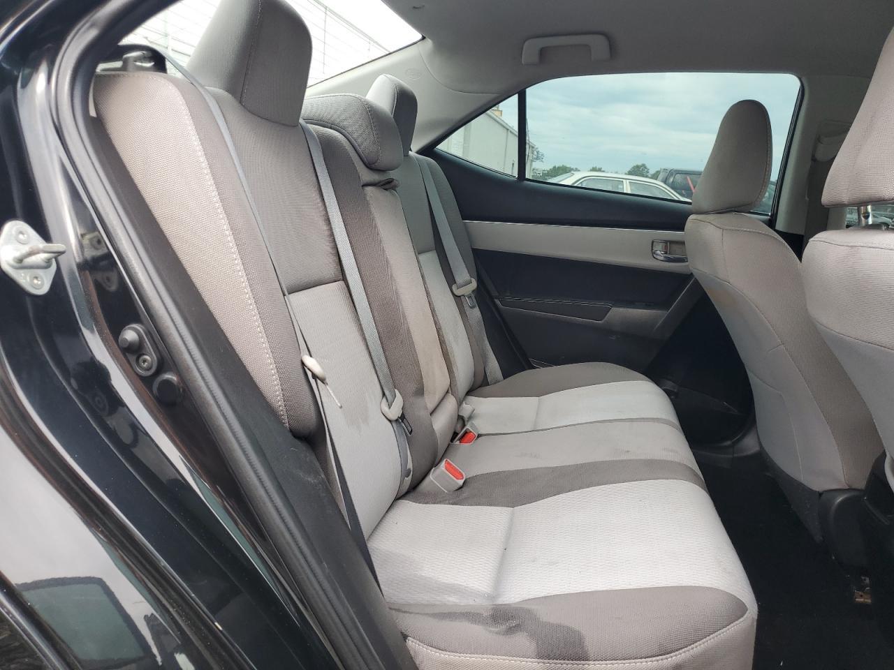 2019 TOYOTA COROLLA