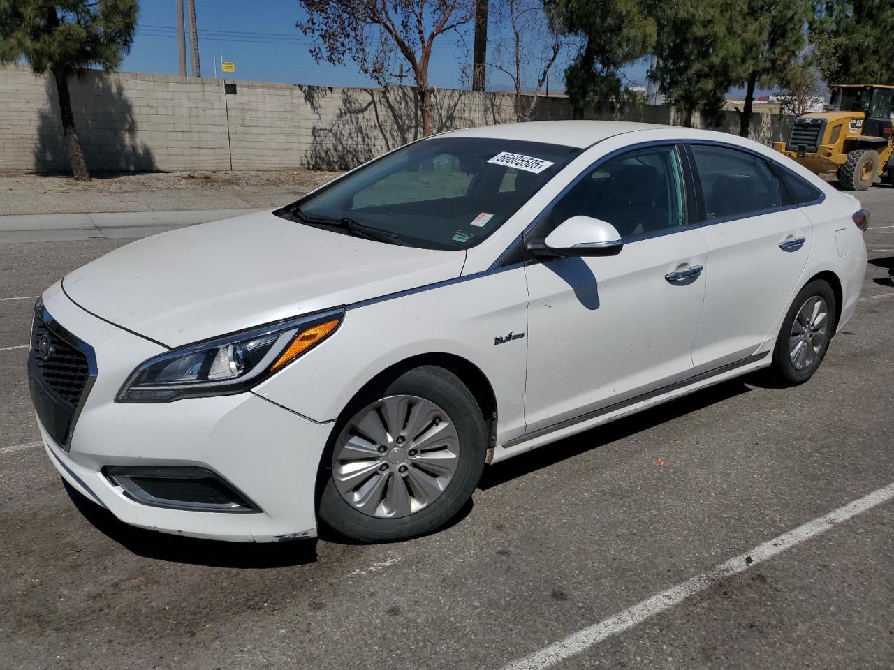 2016 HYUNDAI Sonata Hybrid