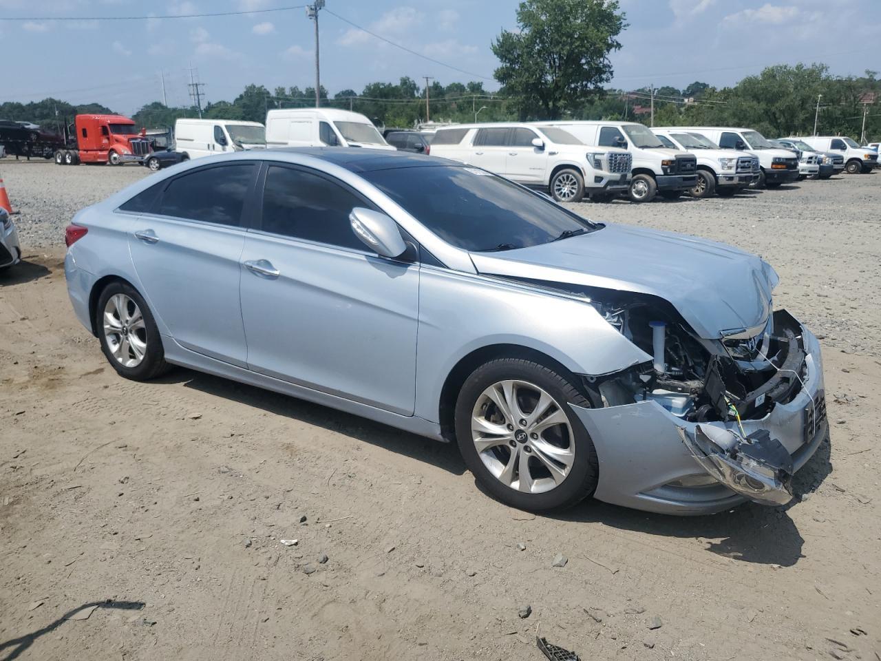 2013 HYUNDAI SONATA