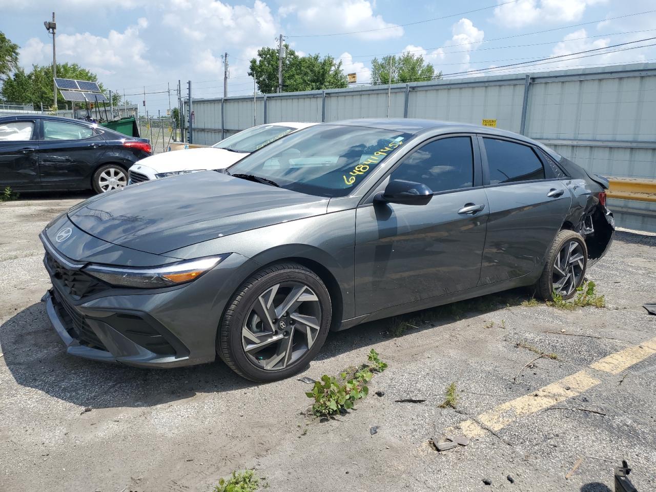 2025 HYUNDAI ELANTRA
