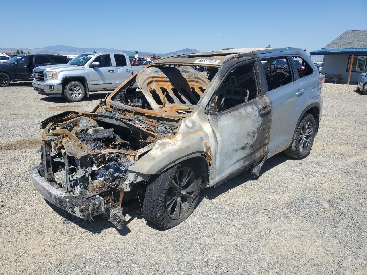 2016 TOYOTA HIGHLANDER