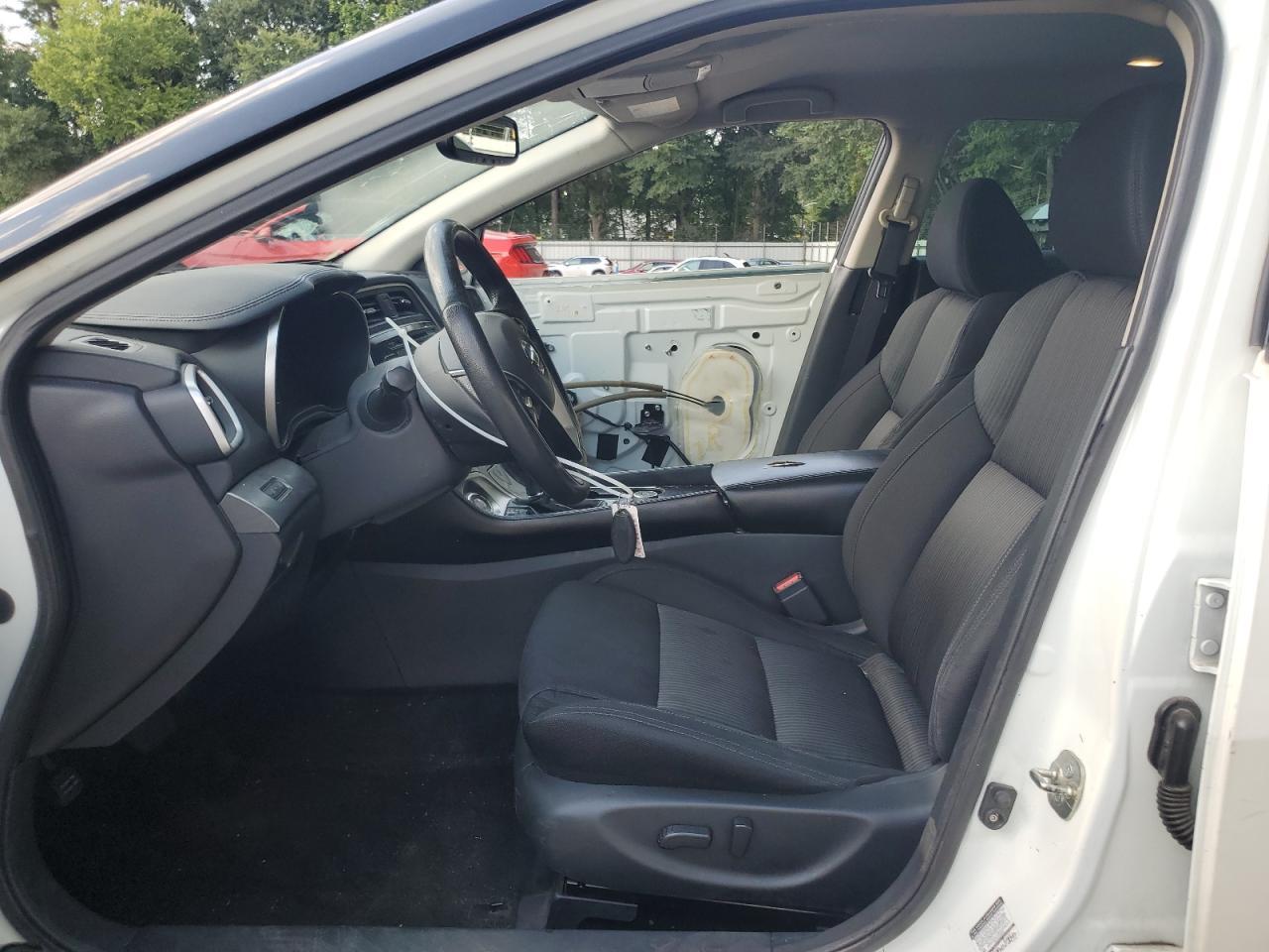 2016 NISSAN Maxima