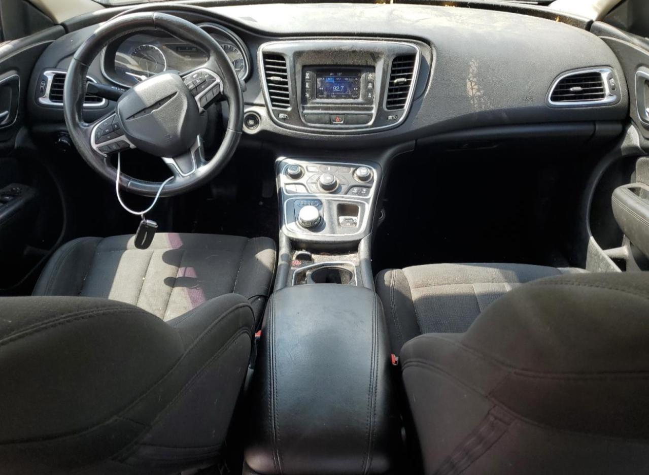 2016 CHRYSLER 200