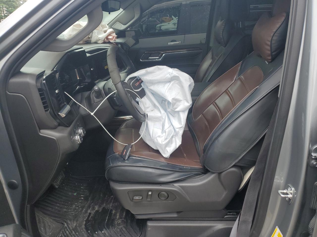 2024 GMC Sierra