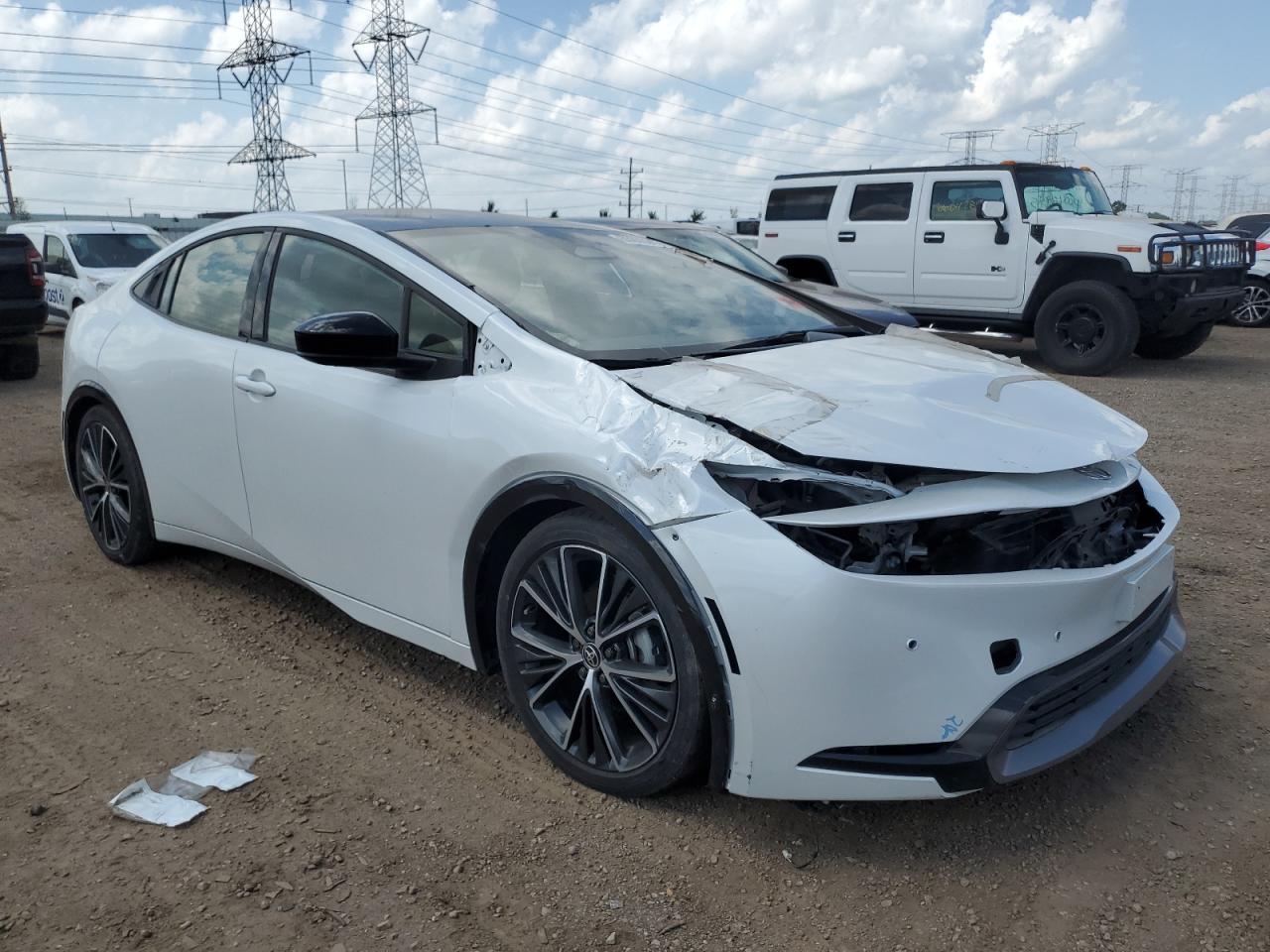 2024 TOYOTA PRIUS