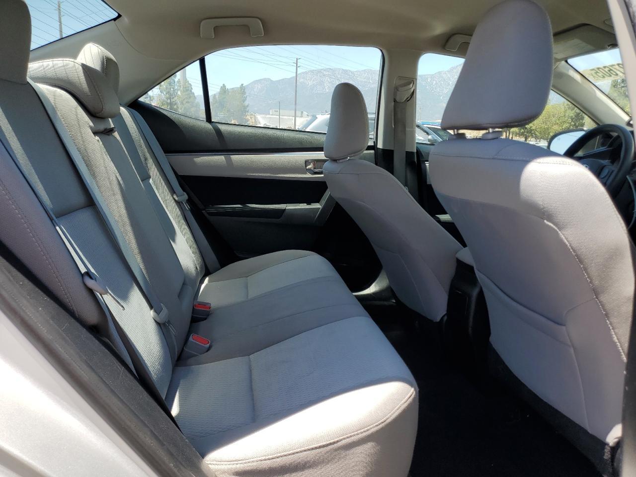 2016 TOYOTA COROLLA