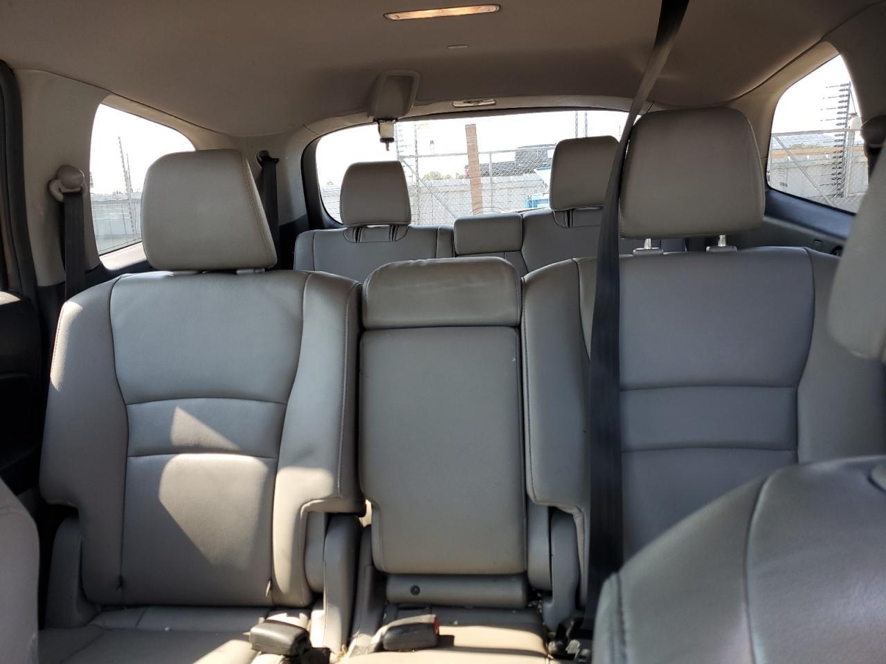 2017 HONDA PILOT