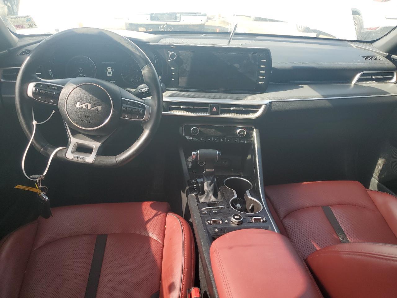 2024 KIA K5