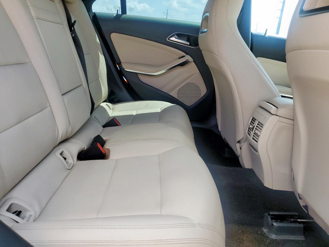 2017 MERCEDES-BENZ CLA-Class