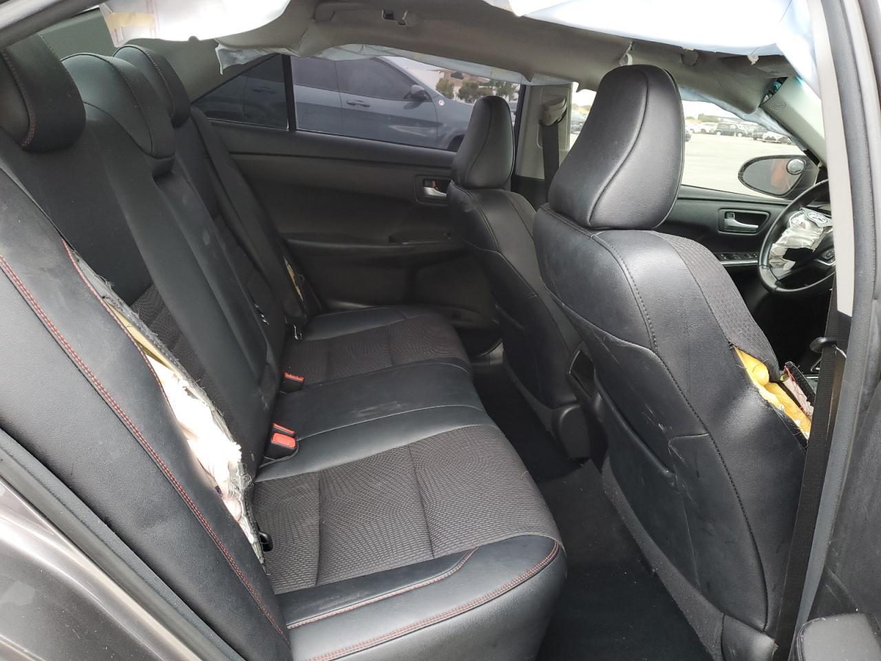 2017 TOYOTA CAMRY
