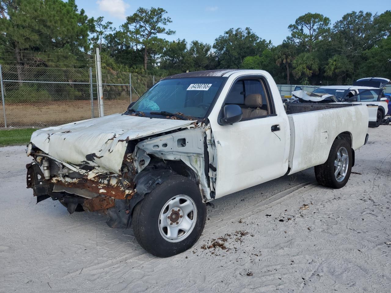 2000 TOYOTA TUNDRA