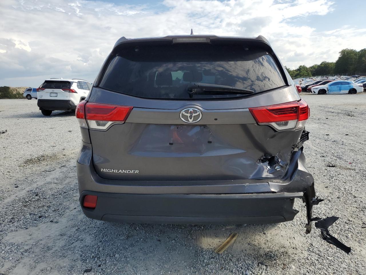2019 TOYOTA HIGHLANDER