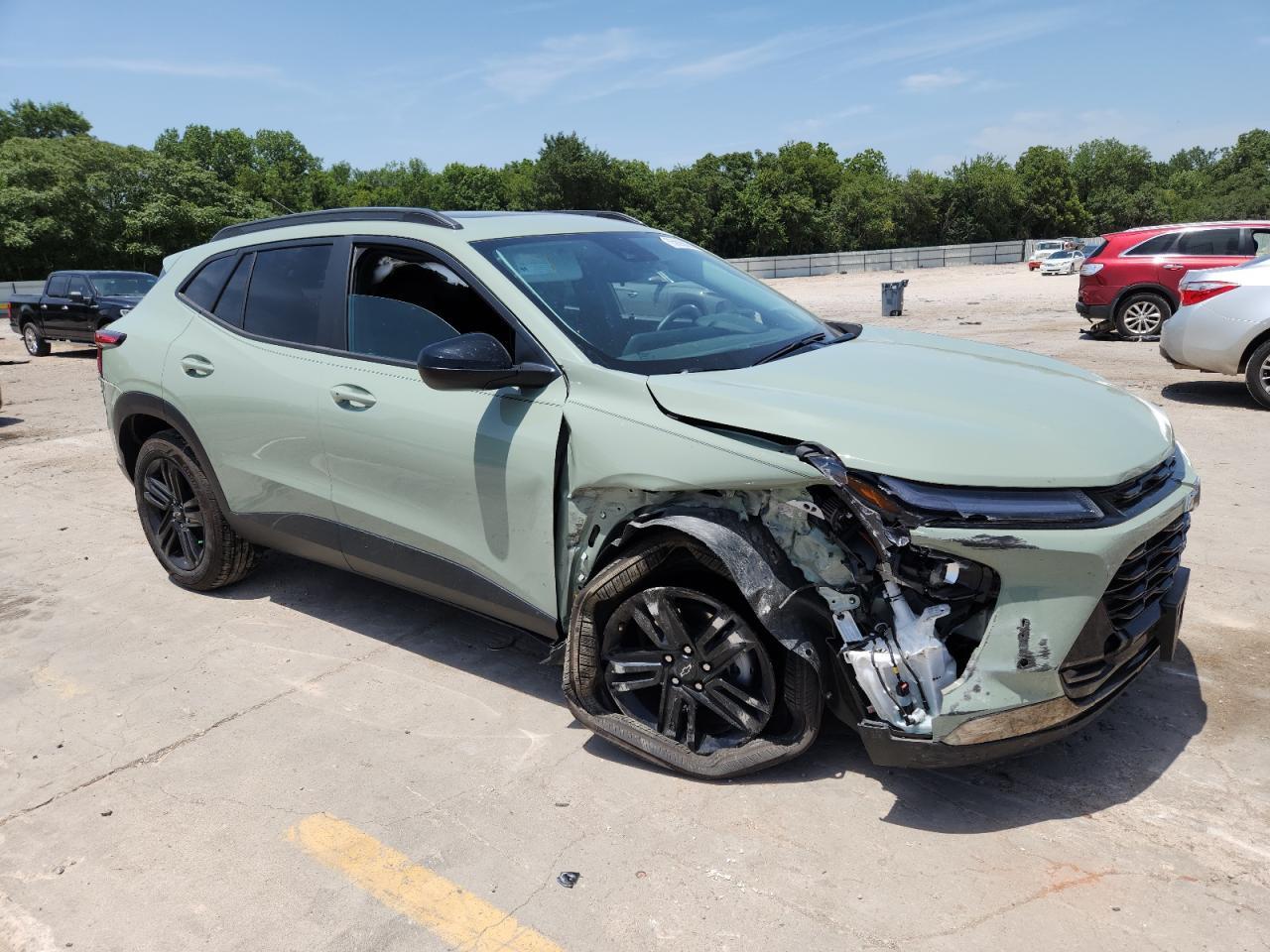 2025 CHEVROLET TRAX