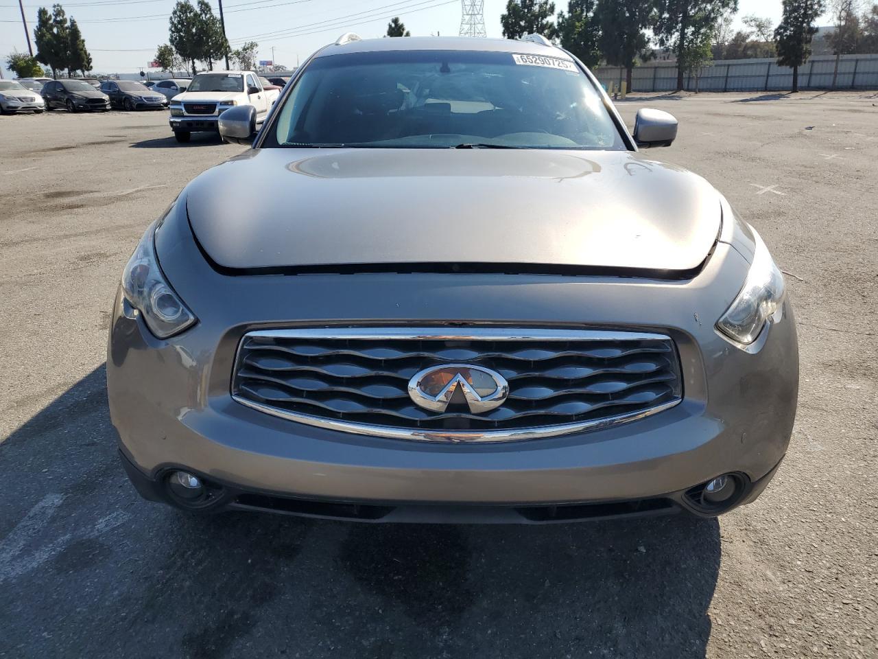 2010 INFINITI FX35