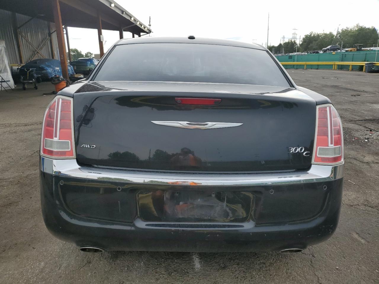 2011 CHRYSLER 300