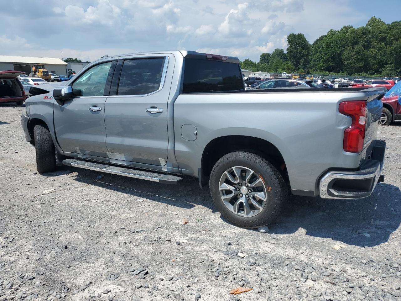 2024 CHEVROLET Silverado