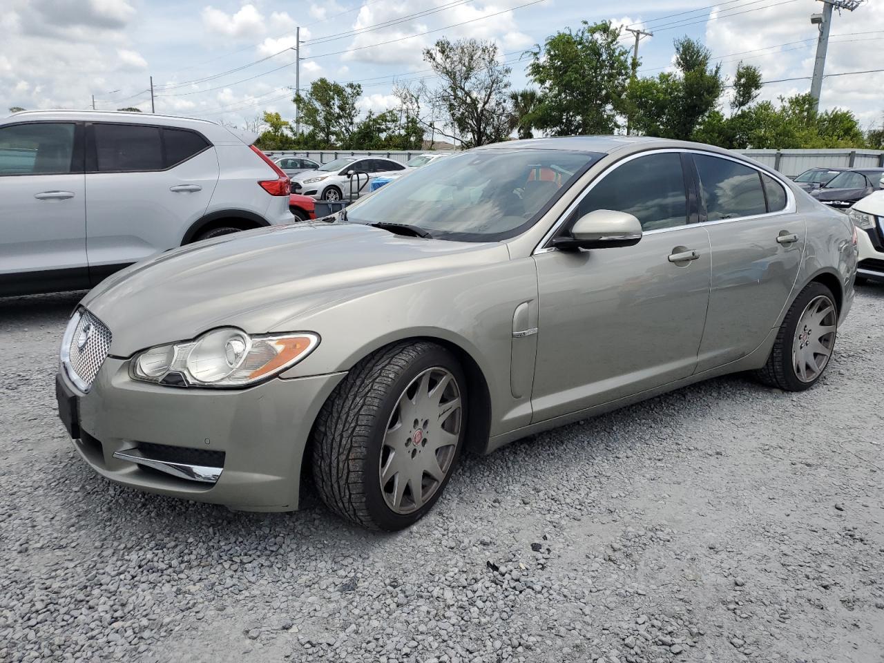 2011 JAGUAR XF