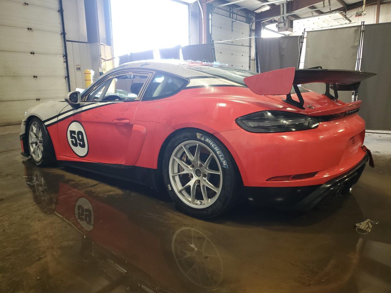 2020 PORSCHE Cayman