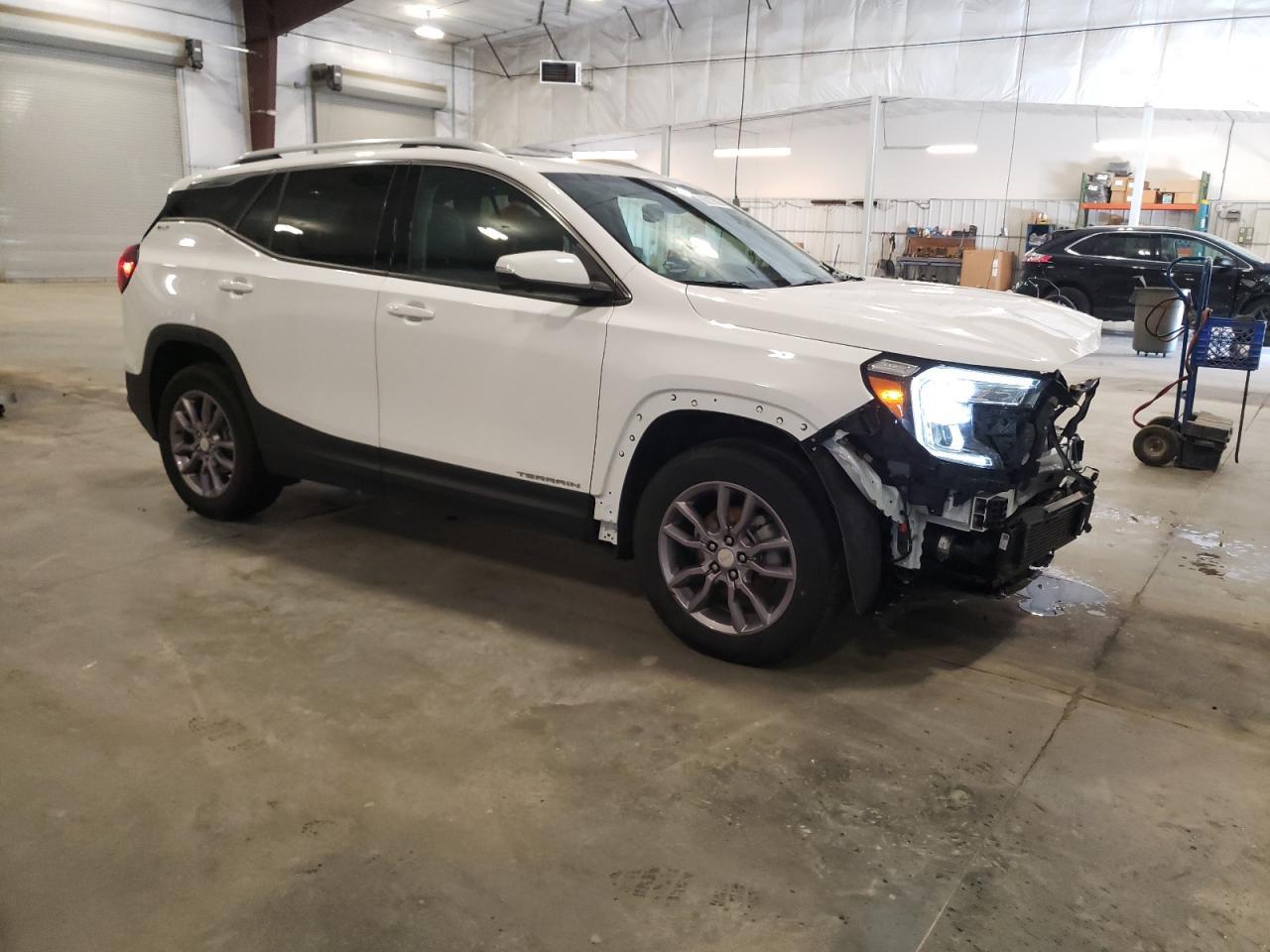2023 GMC Terrain