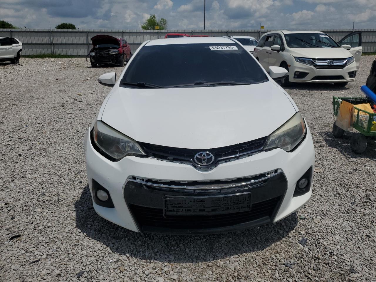2015 TOYOTA COROLLA