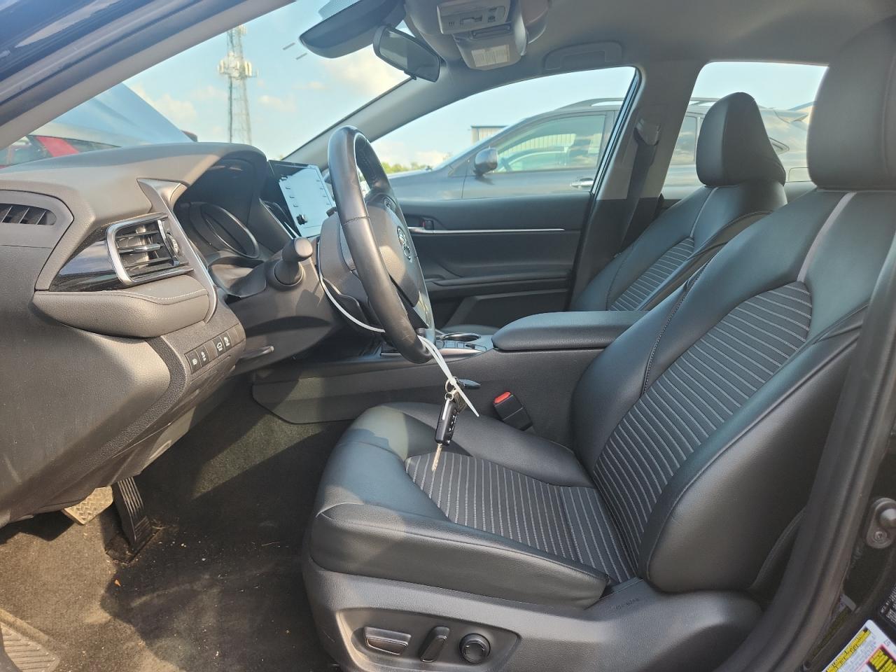 2022 TOYOTA CAMRY