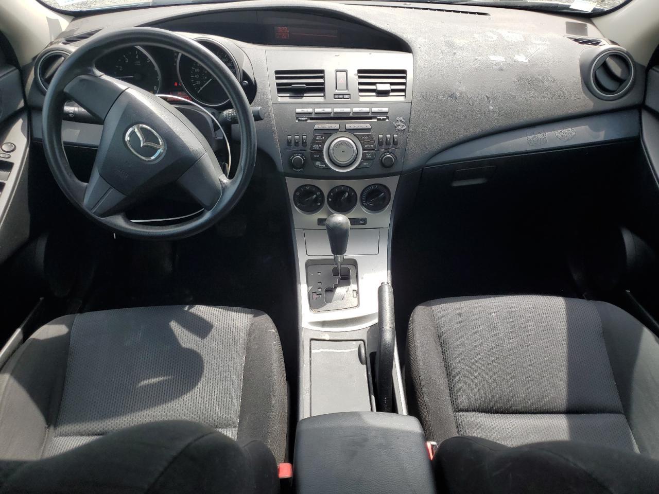 2010 MAZDA 3