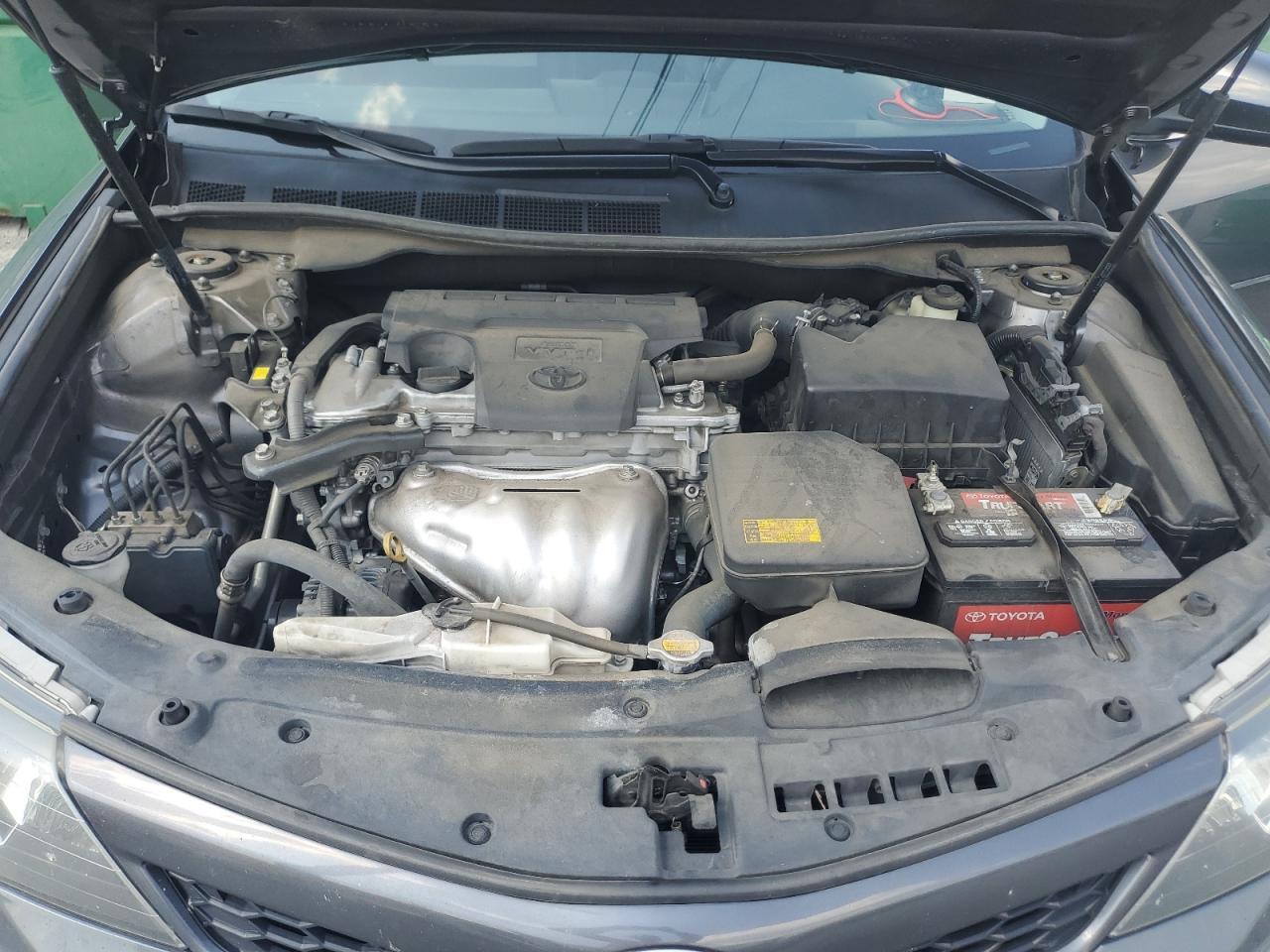 2014 TOYOTA CAMRY