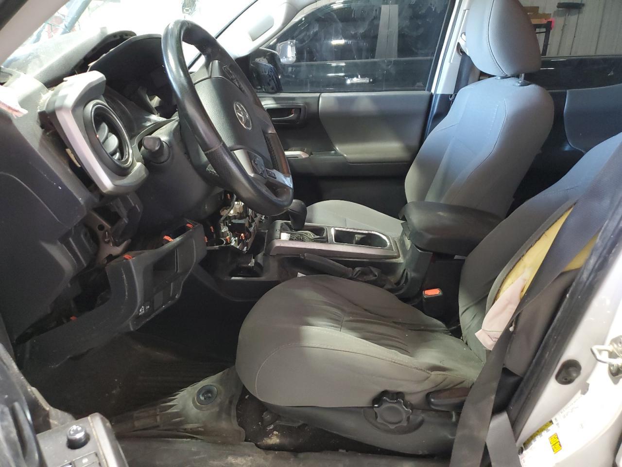 2017 TOYOTA TACOMA
